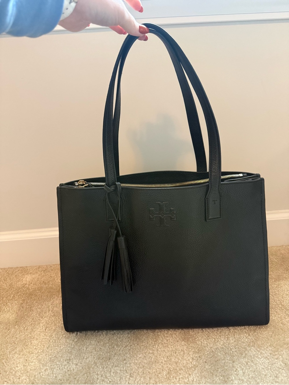 Tory Burch Thea Center Zip Tote - Black